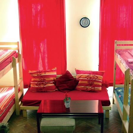 Hostel Drive ลวีฟ ภายนอก รูปภาพ