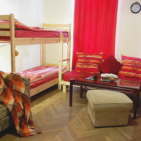 Hostel Drive ลวีฟ ภายนอก รูปภาพ