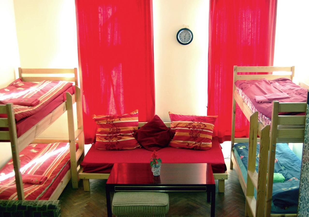 Hostel Drive ลวีฟ ภายนอก รูปภาพ