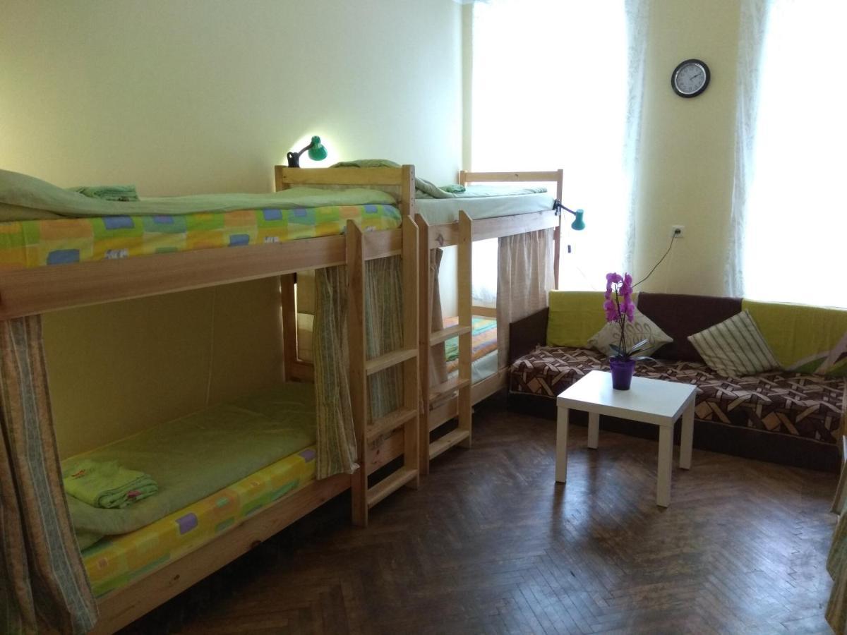 Hostel Drive ลวีฟ ภายนอก รูปภาพ